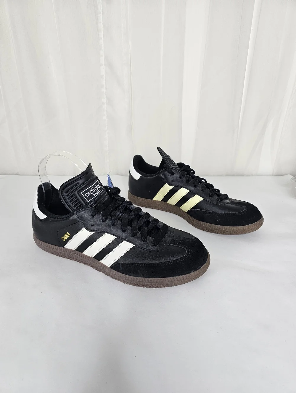 Adidas Samba Classic Sneaker Black White Retro Men's 8 NEW